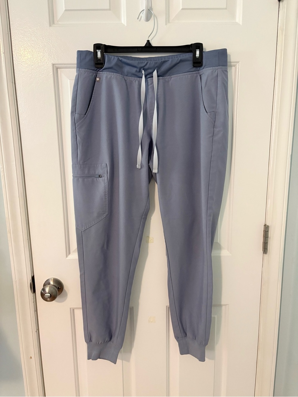 FIGS Technical Collection Jogger Scrub Pants Light Blue Women’s Large nurse cozy